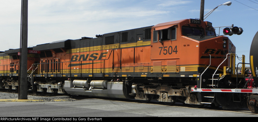 BNSF 7504